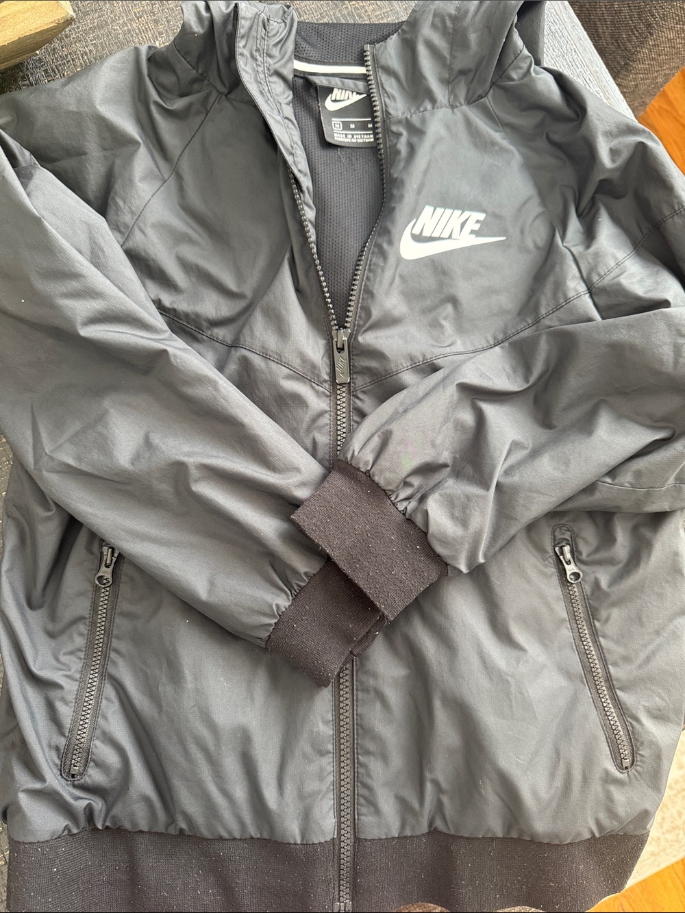 Nike Black Full-Zip Windbreaker with Hood Kids Size M
